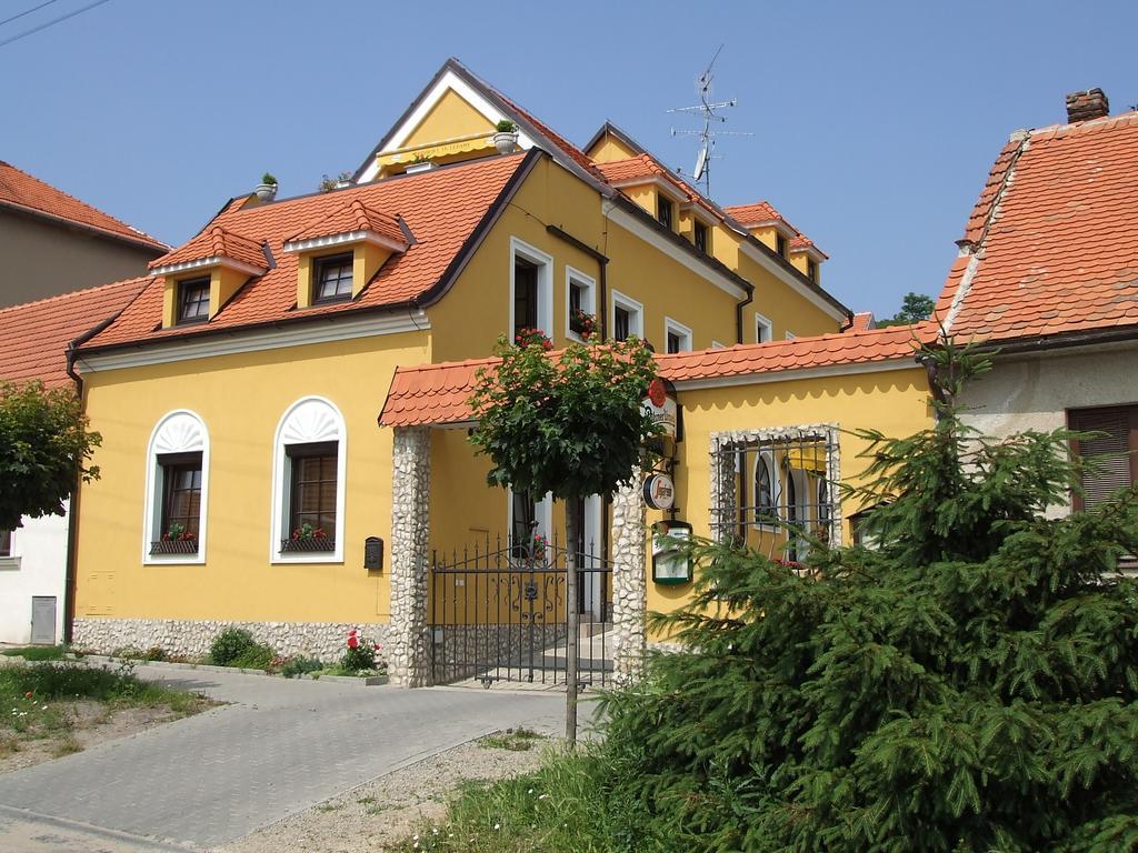 U Svateho Urbana Otel Mikulov Dış mekan fotoğraf